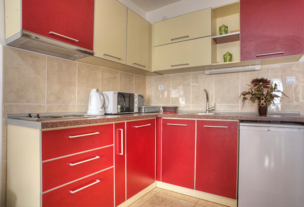 Guest House Maslina Petrovac Kamer foto